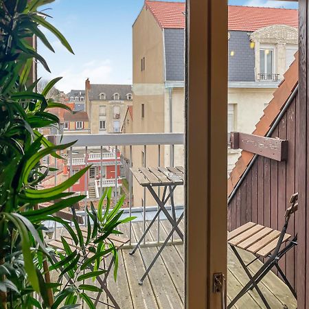 Pied-A-Terre A Montlucon Lejlighed Eksteriør billede