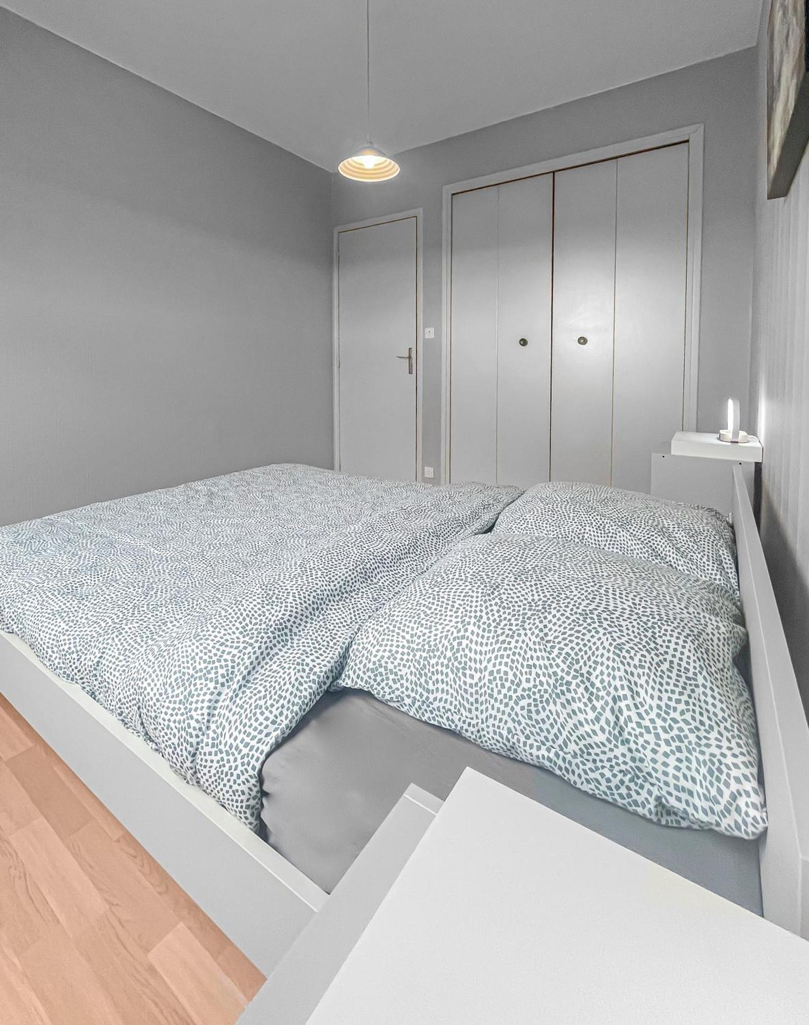 Pied-A-Terre A Montlucon Lejlighed Eksteriør billede